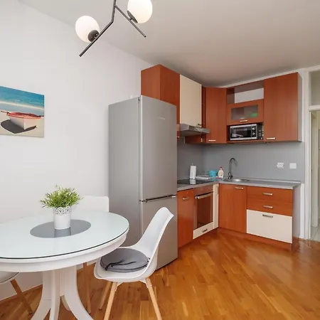 Apartment Beta *