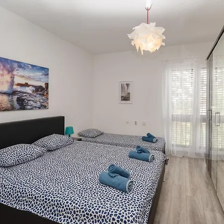 Beta ツリクヴェニツァ