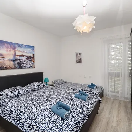 Apartment Beta *