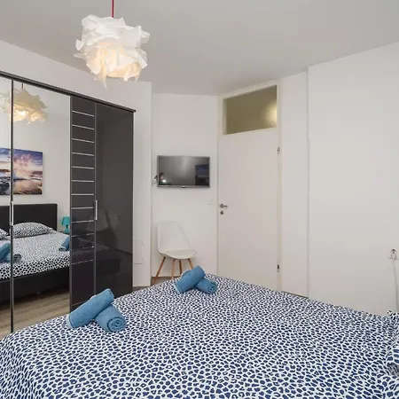 Apartment Beta
